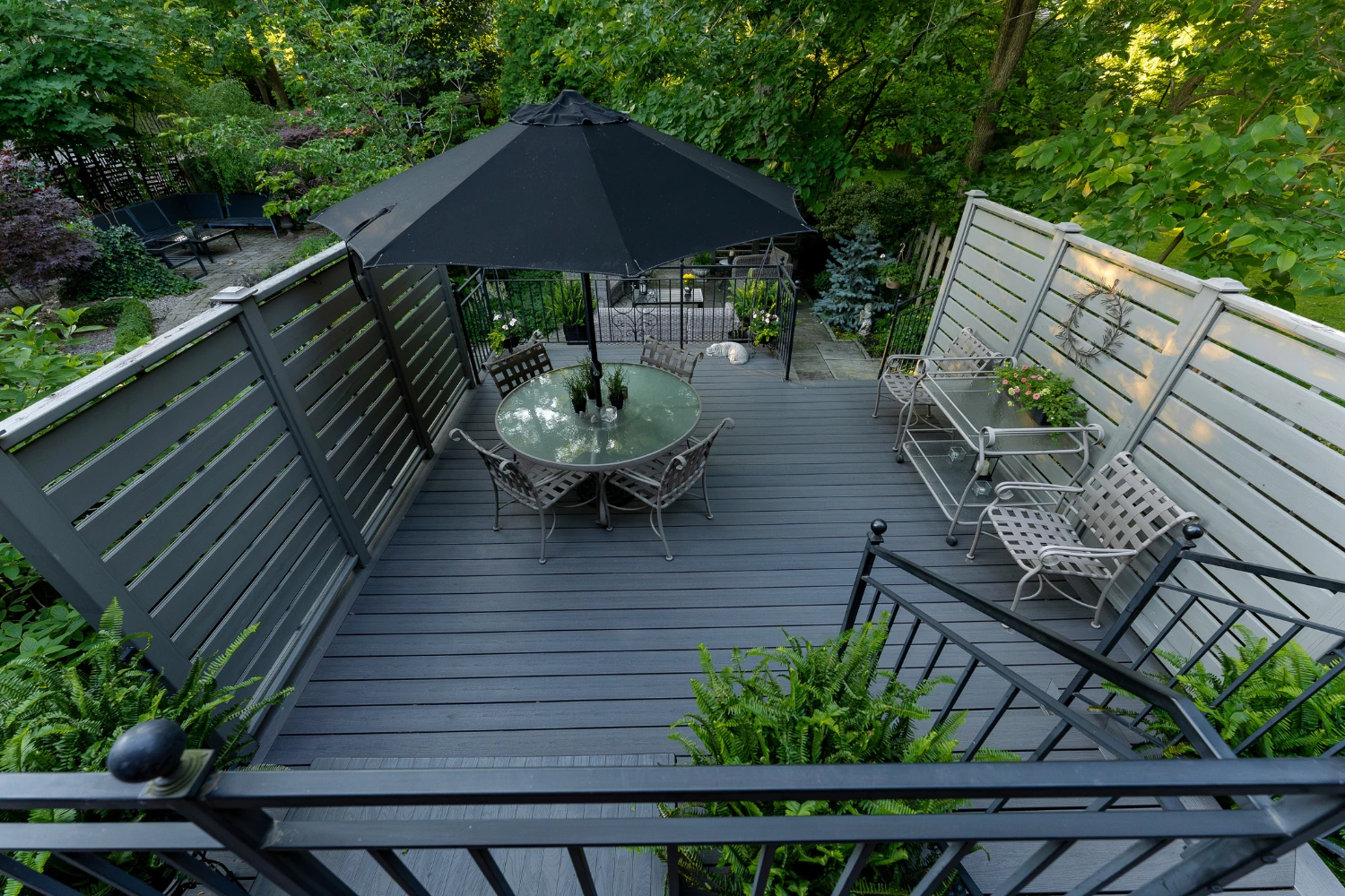 deck builders toronto